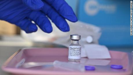 Вакцина против Covid-19 для детей в возрасте от 5 до 11 лет безопасна и демонстрирует «надежность».  ответ антител, говорит Pfizer