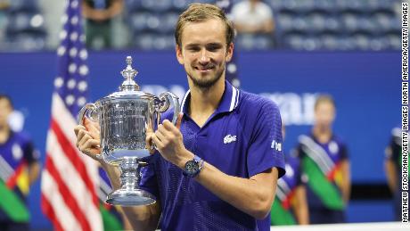 NEW YORK, NEW YORK - SEPTEMBER 12: Daniil Medvedev of Russia celebrates with the championship trophy after defeating Novak Djokovic of Serbia to win the Men&#39;s Singles final match on Day Fourteen of the 2021 US Open at the USTA Billie Jean King National Tennis Center on September 12, 2021 in the Flushing neighborhood of the Queens borough of New York City.  (Photo by Matthew Stockman/Getty Images)