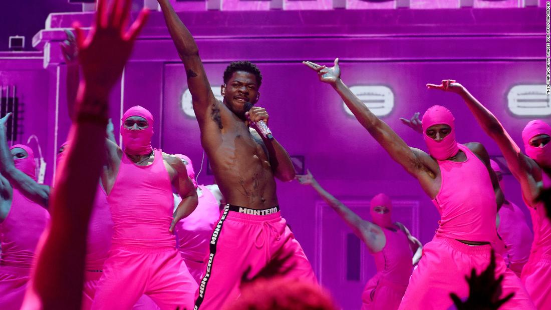Thế giới của Lil Nas X có ý nghĩa như thế nào đối với những người đàn ông  da đen kỳ dị và hip-hop - Tin Mới
