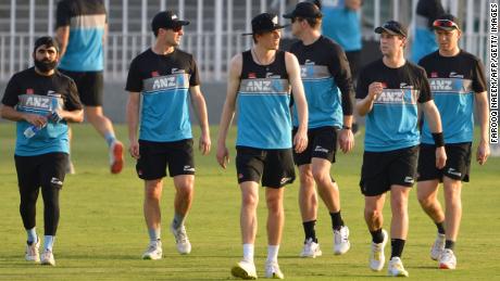 New Zealand&#39;s players attend a practice session at the Rawalpindi Cricket Stadium in Rawalpindi on September 13 ahead of their first one-day international match against Pakistan. 