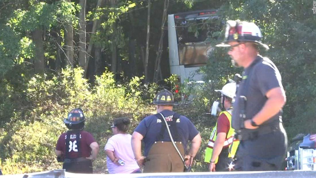 30 injured, 6 critically, in central Pennsylvania bus crash
