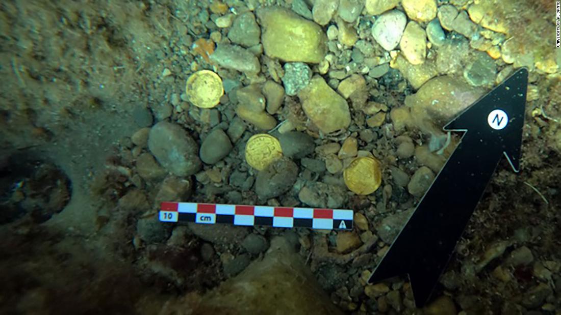 Amateur divers discover 'enormously valuable' hoard of Roman coins