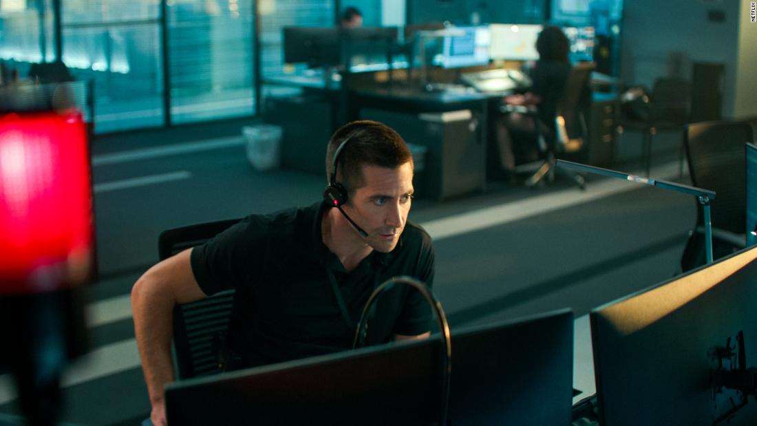 'The Guilty' dials up Jake Gyllenhaal as a 911 operator on a very bad day