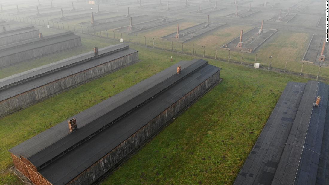 Antisemitische graffiti gevonden in Auschwitz, zegt museum