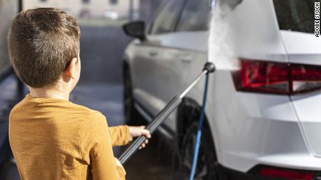 Do your children know how to help maintain the family vehicle? It&#39;s an important skill they should know by the time they are adults, says Shannon Carpenter.
