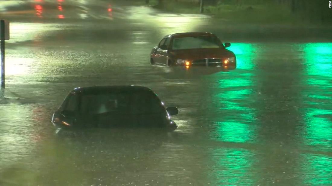 Fuertes lluvias causan graves inundaciones en Alabama - CNN Video