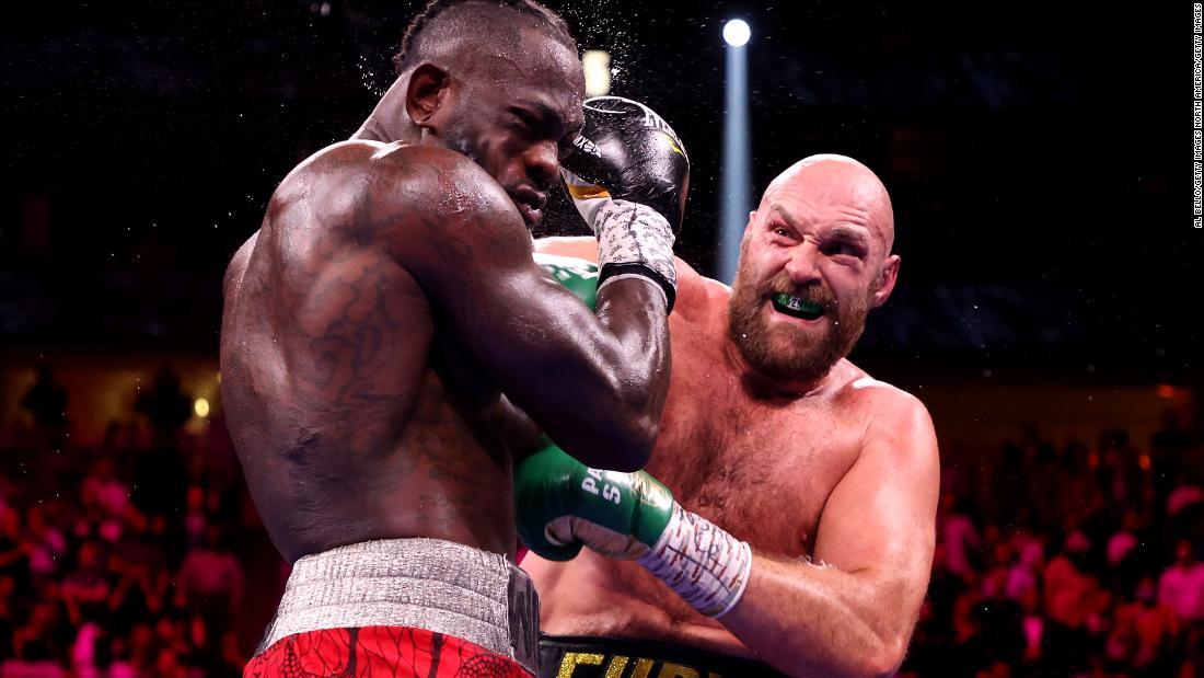 Tyson Fury 击败 Deontay Wilder 保住 WBC 重量级冠军头衔