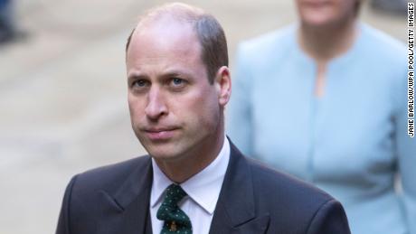 Prince William said that efforts to save the earth through the world & quot;  greatest spirits & quot;  must come before space tourism.