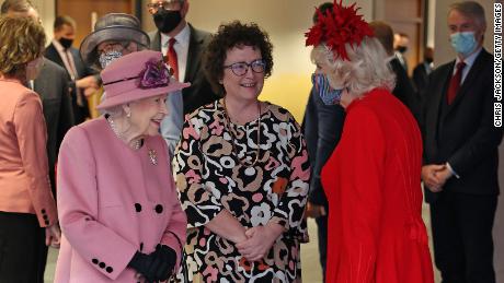 Analysis: The Queen and senior royals get punchy on climate