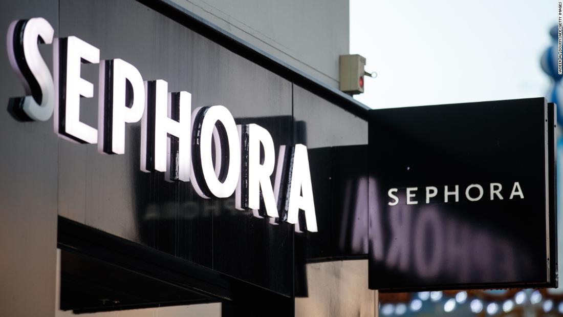 Sephora launches same-day delivery service