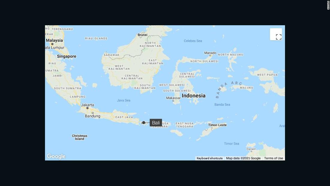 Bali earthquake kills at least 3 people