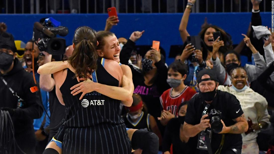 Chicago Sky defeat Phoenix Mercury for first WNBA championship win