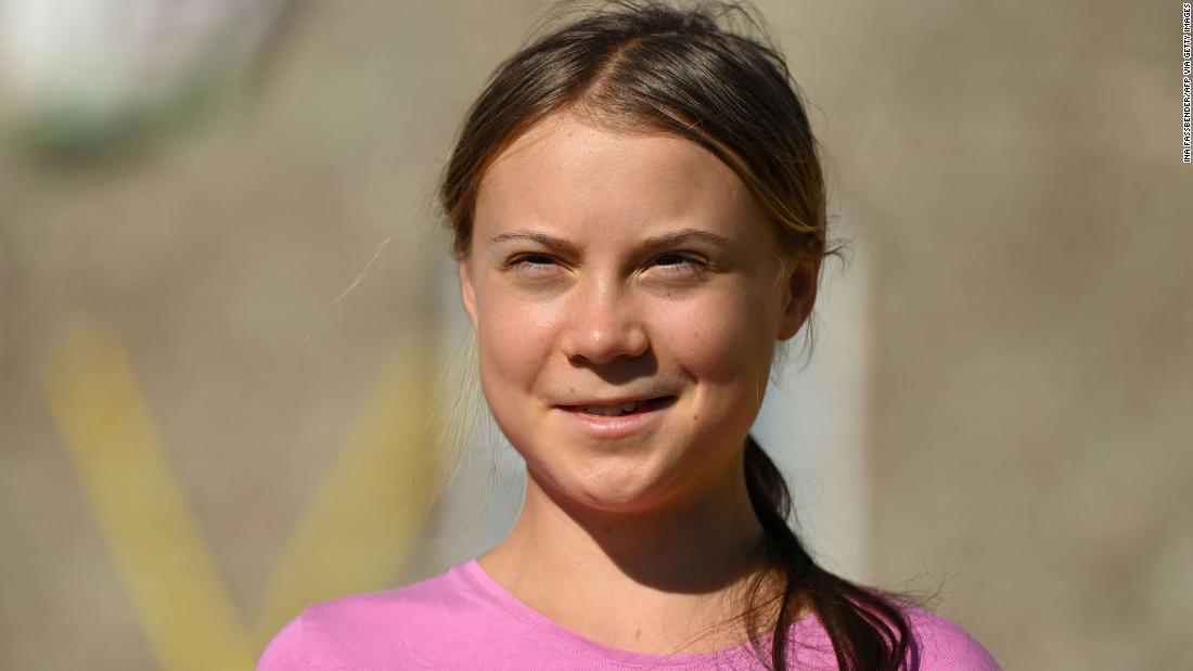 Fiesta «Rickrolls» de Greta Thunberg con movimientos de baile locos