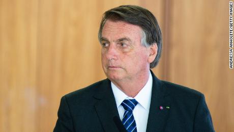 Brazil’s highest court opens investigation into President Bolsonaro’s false claim that Covid vaccination increases AIDS risk