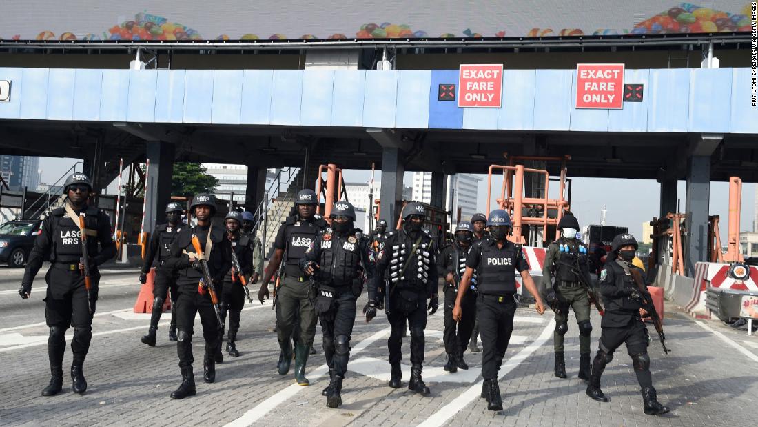 Gerbang tol Lekki: Pemerintah Nigeria menolak laporan penembakan sebagai ‘berita palsu’