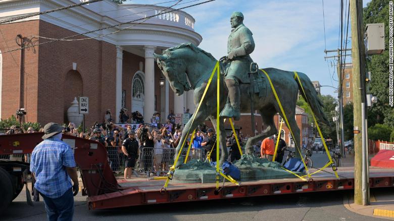 A Virginia museum wants to melt down Charlottesville’s Robert E. Lee statue and transform it into public art