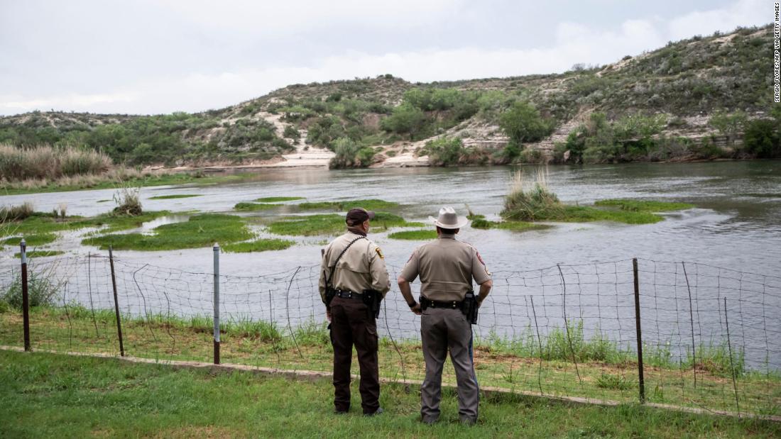 Texas Gov. Greg Abbott's anti-migrant plan: Many arrested, many detained, few prosecuted 