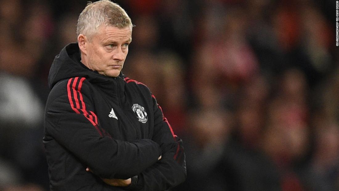 Sau khi Liverpool đánh bại Manchester United, Ole Gunnar Solskjaer đã than thở về ‘ngày đen tối nhất’