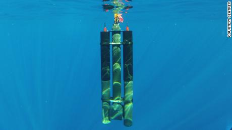 Seatrec&#39;s float uses differences in ocean temperature to power itself.