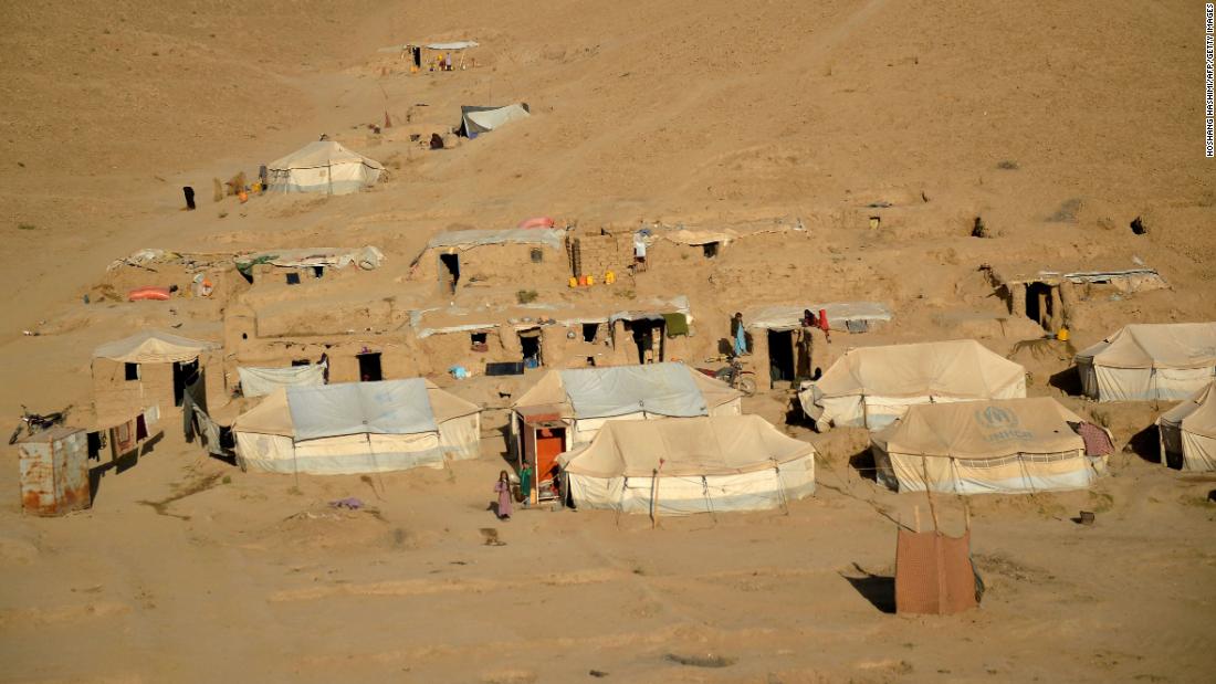 Një kamp për personat e zhvendosur brenda vendit në Qala-i-Naw, provincën Badghis, Afganistan, më 17 tetor.