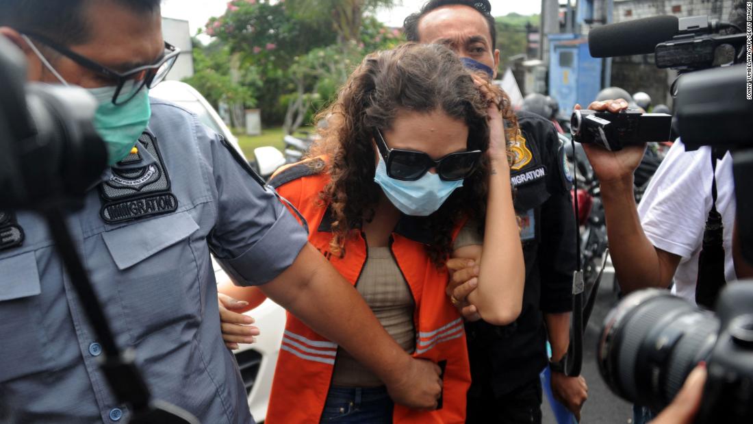 American woman who assisted Bali 'suitcase' murder released from jail