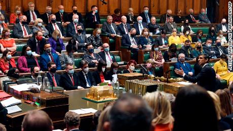 British lawmakers wore masks in the House of Commons last week, after the healthy secretary urged them to 