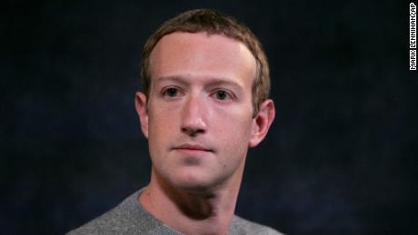 Facebook shuts down facial recognition software