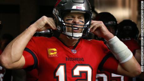 Tom Brady&#39;s Tampa Bay Buccaneers stunned by New Orleans Saints 