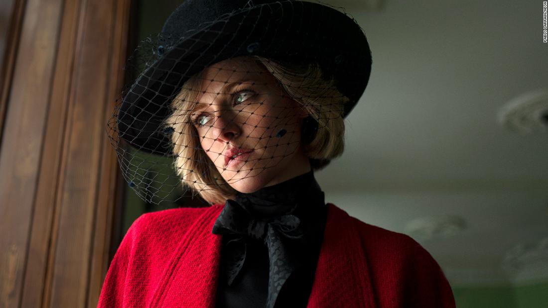 Ulasan ‘Spencer’: Kristen Stewart membintangi ‘fabel’ Pablo Larrain tentang istirahat Diana dari Royals