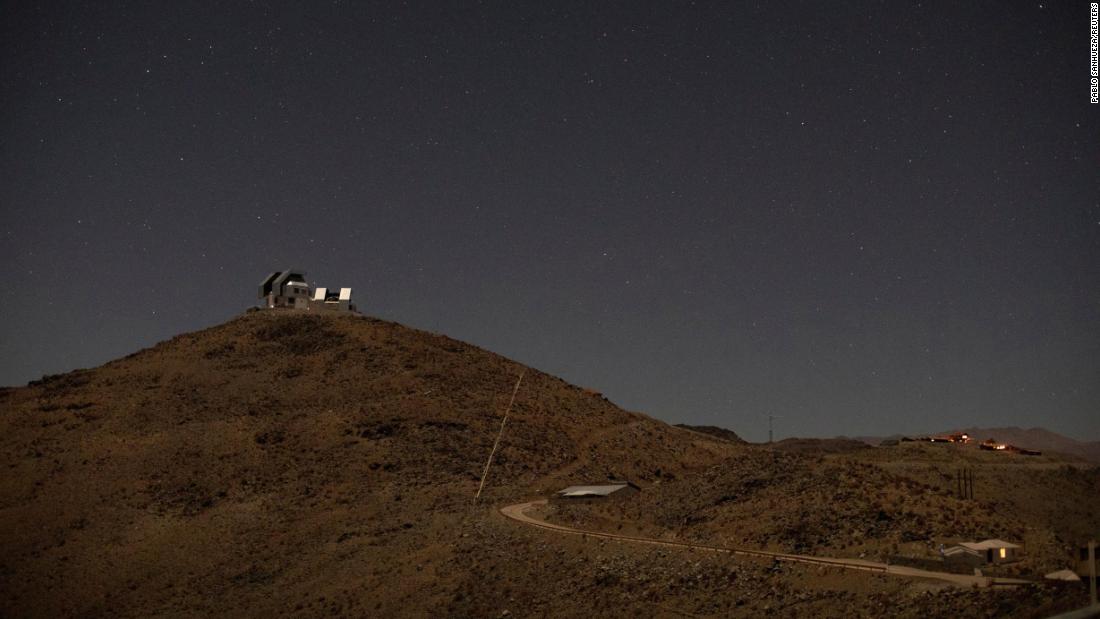 Pengamat bintang di Gurun Atacama Chili mencari kehidupan alien dan ‘energi gelap’