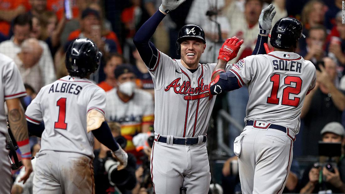 Atlanta Braves win World Series for the first time since 1995