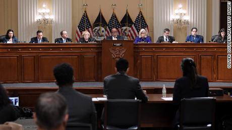 US congressional committee investigating the January 6 attack at the Capitol meet to vote on criminal contempt charges for Steve Bannon, one of former President Donald Trump&#39;s closest allies at the Cannon Office Building on October 19, 2021 in Washington, DC. (Photo by Olivier DOULIERY / AFP) (Photo by OLIVIER DOULIERY/AFP via Getty Images)