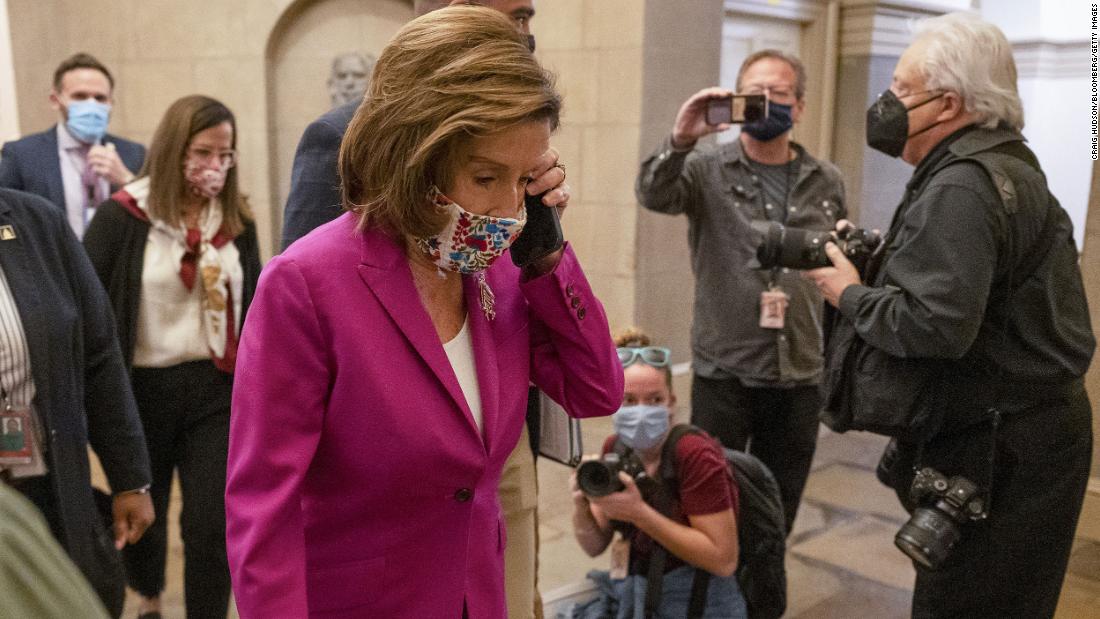 Photo of Stratégii vedenia Snemovne reprezentantov hrozí kolaps kvôli tlaku na referendum o infraštruktúre Pelosi