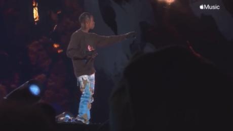 Le Deadly Astroworld Festival est devenu incontrôlable pendant des heures, selon les journaux de Houston FD 