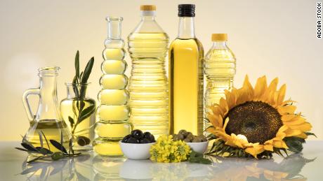Vegetable oils, such as extra-virgin olive oil, sunflower oil and soybean oil are considered &quot;healthy fats.&quot; 