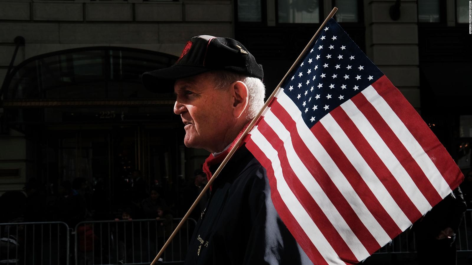 Memorial day veterans day