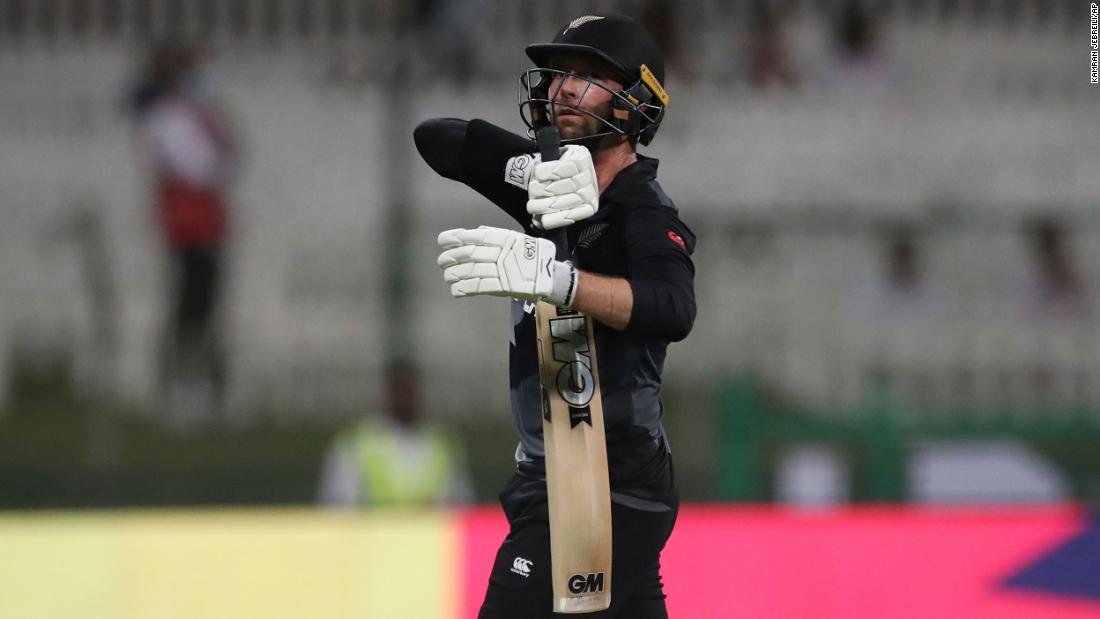 Devon Conway: Pemukul Selandia Baru yang cedera akan melewatkan final Piala Dunia T20