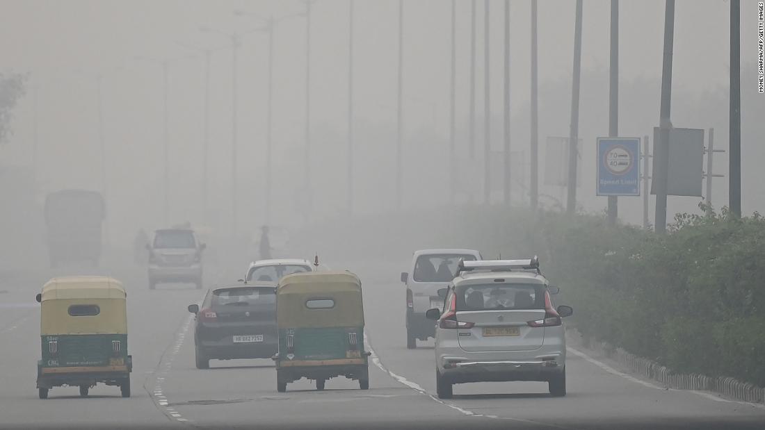 Nueva Delhi se prepara para medidas de emergencia a medida que empeora el smog tóxico