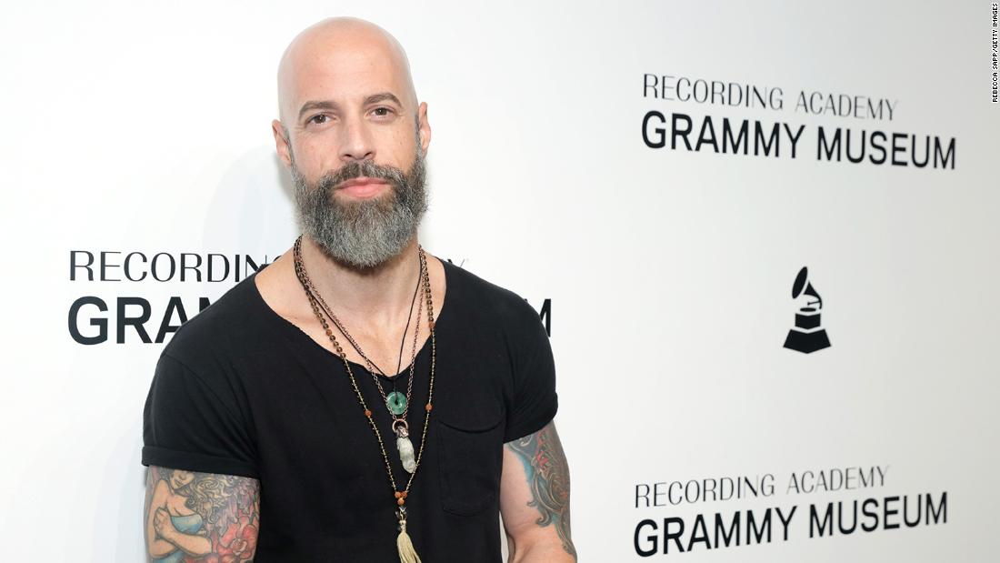 Chris Daughtry postpones shows following the sudden death of his daughter