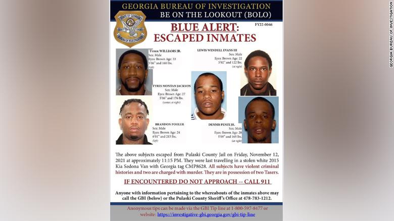5 inmates, including 2 murder suspects, escape from county jail in Georgia, officials say
