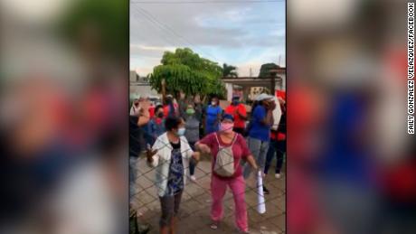 Cuban activist Saily Gonzalez Velazquez said she was blockaded in her home by government supporters.