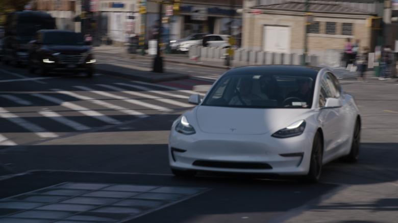 CNN tried Tesla's 'full self-driving' mode on NYC streets. It didn't go great