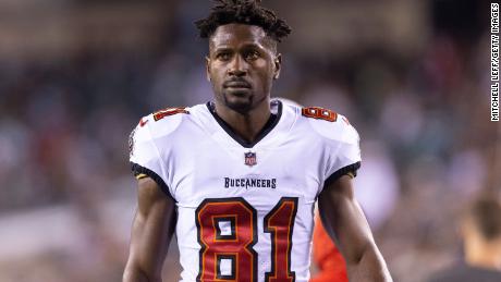Antonio Brown of the Tampa Bay Buccaneers has been accused of owning fake Covid-19 vaccination cards in an attempt to usurp NFL protocols.