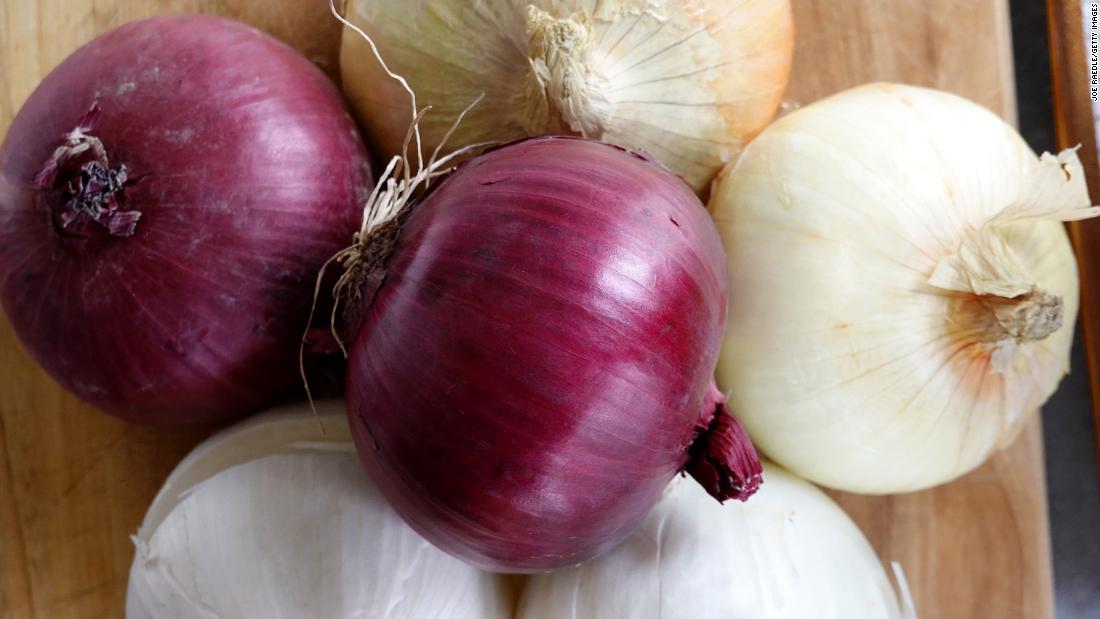 Recall announced for certain onions due to Salmonella outbreak