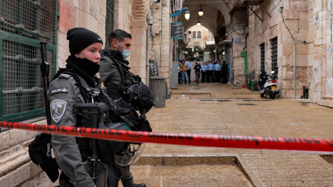 One dead, four injured, in shooting attack in Jerusalem; assailant also killed