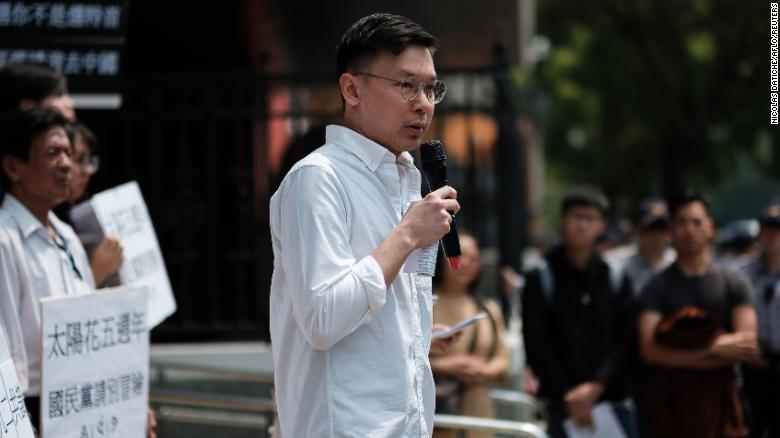 Sunflower Movement activist Lin Fei-fan delivers a speech in front of Taiwan&#39;s Parliament on March 27, 2019 in Taipei, Taiwan. 