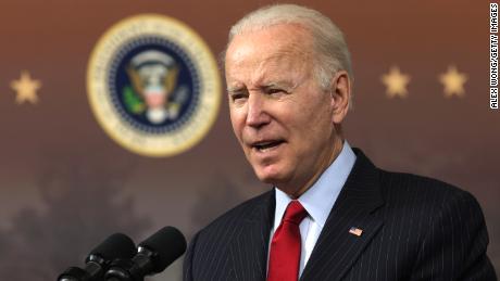 The variant of the Omicron coronavirus is a crucial test for    Biden