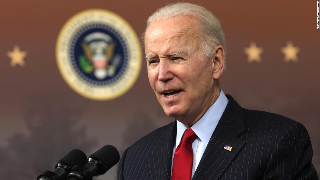 Analysis: Biden moves to reassure weary Americans as fears rise about new Covid variant