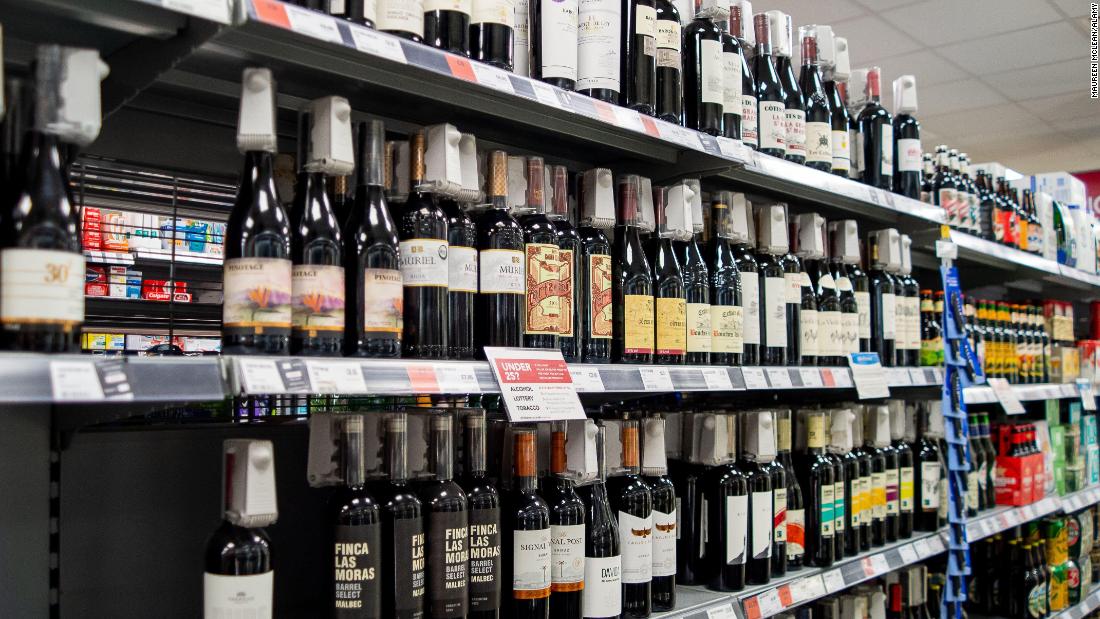 UK faces shortage of wine and liquor before Christmas