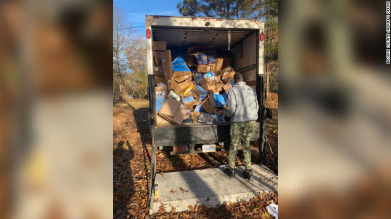 Hundreds of FedEx packages were found tossed into an Alabama ravine, sheriff says